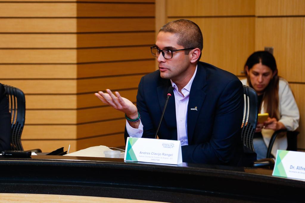 Sector turismo de Bogotá se reunió en el 3er Consejo Consultivo Distrital de Turismo