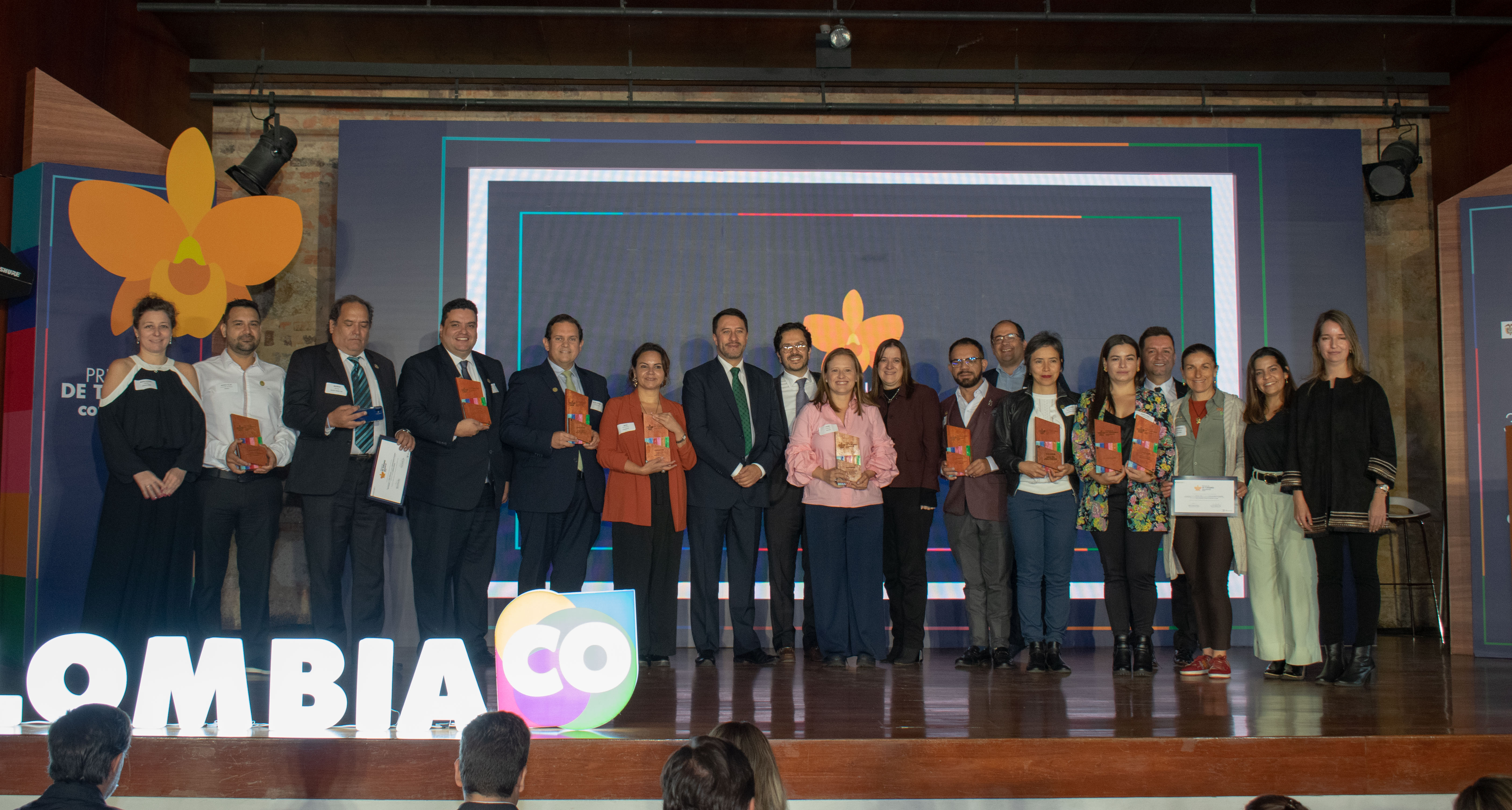 Bogotá gana premio en la categoría Atracción de Eventos en Equipo