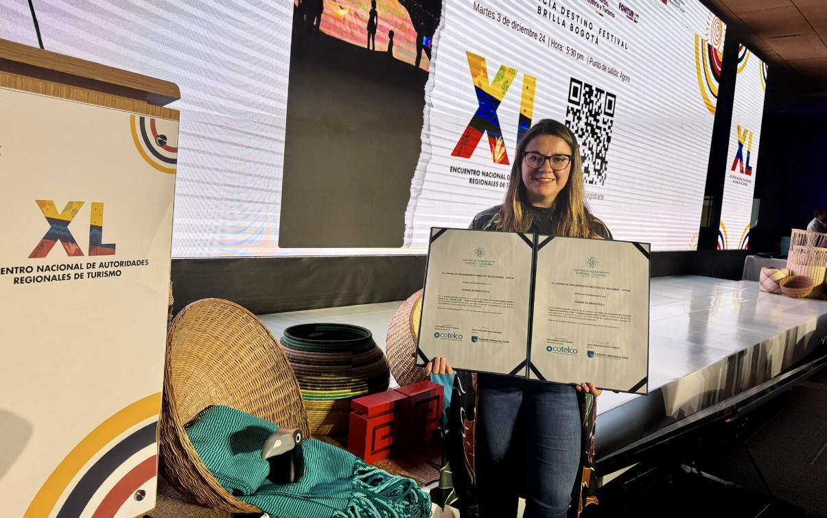 Turismo Bogotá recibe seis reconocimientos por su liderazgo en la gestión y compromiso con la excelencia