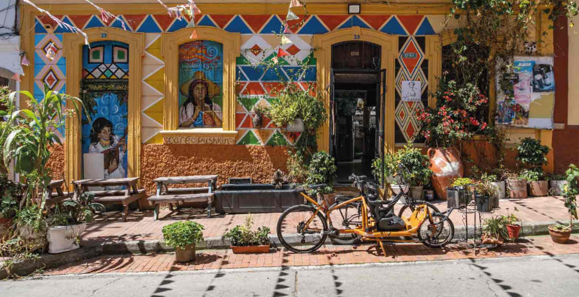 “Tesoros Escondidos del Turismo en las localidades” exposición fotográfica que realizará turismo Bogotá en la Plaza de Bolívar para conmemorar el Día Mundial del Turismo.
