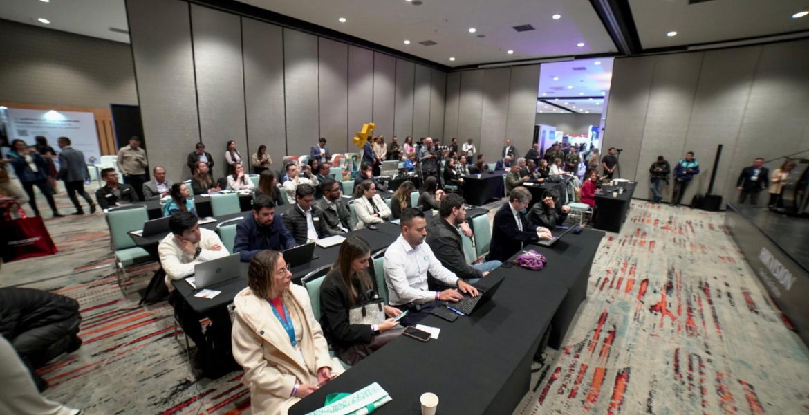 Bogotá marca tendencia en turismo inteligente con su participación en el lanzamiento de Expo-I 2025