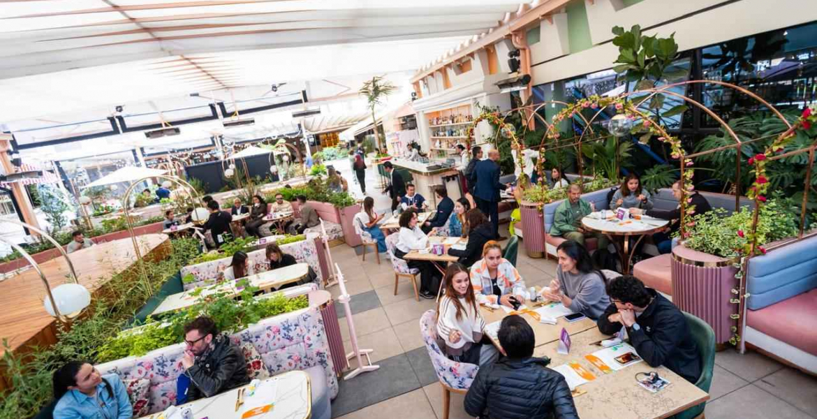 Bogotá reconoce a la mmB por sus 25 años impulsando el turismo deportivo en la ciudad