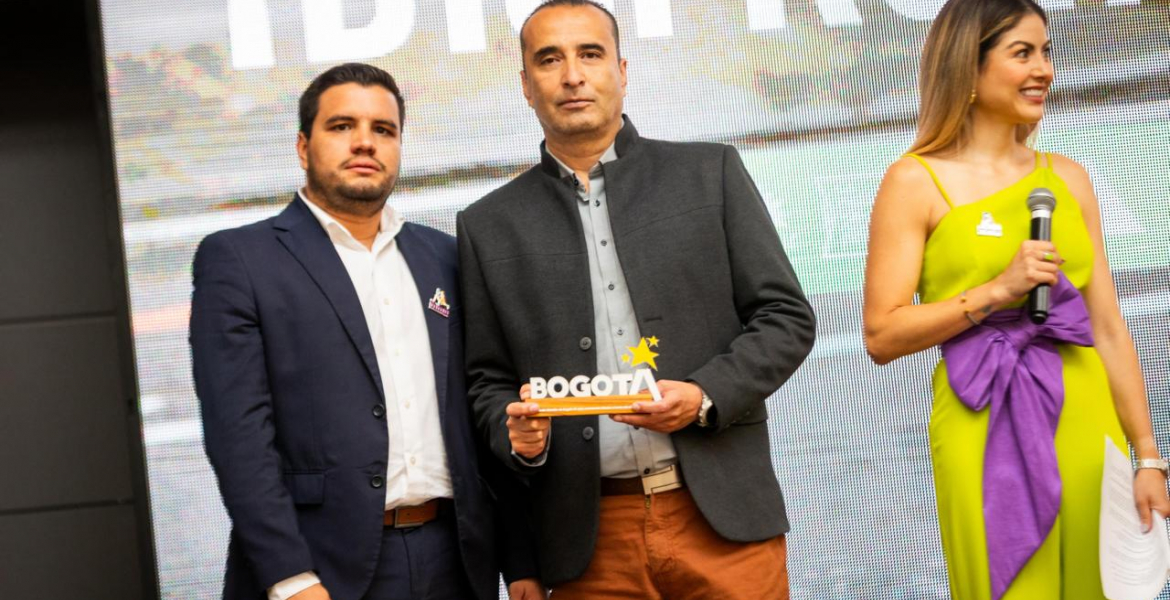 Bogotá reconoce a la mmB por sus 25 años impulsando el turismo deportivo en la ciudad