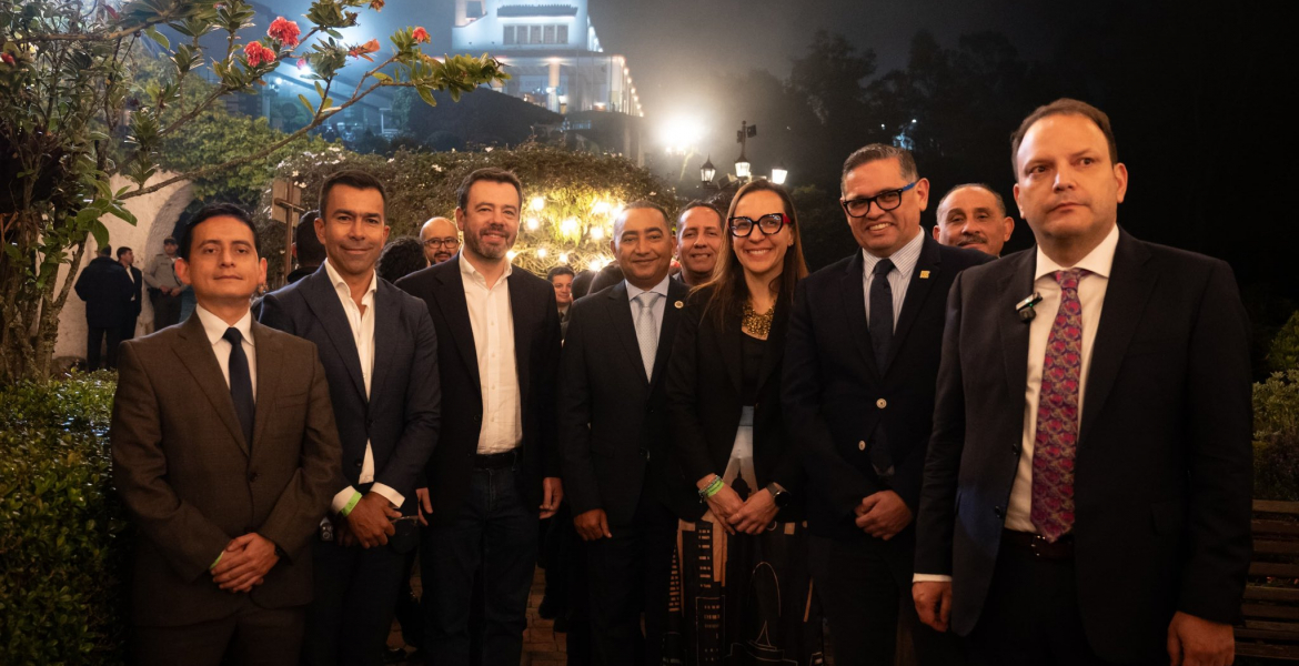 Bogotá da la bienvenida en Monserrate a más de 150 líderes y personalidades para vivir ANATO 2025
