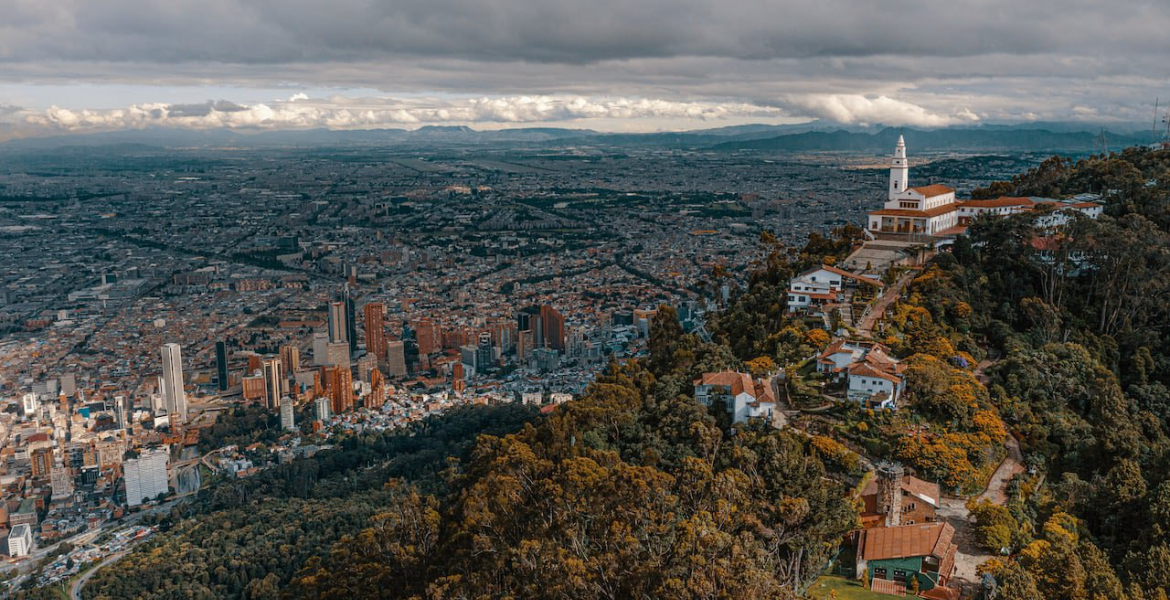 Turismo Bogotá abre convocatoria para reconocer a hoteles, aerolíneas, agencias y más en la Gran Gala de Turismo Sostenible