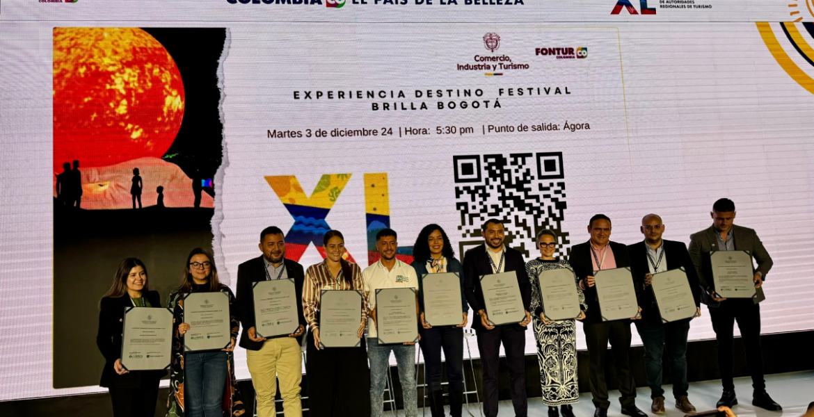 Bogotá recibe dos reconocimientos por su innovación y competitividad turística en el XL Encuentro Nacional de Autoridades Regionales de Turismo