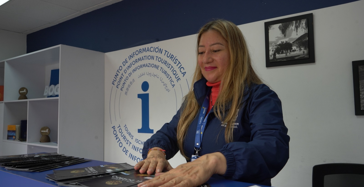 El IDT reabrió el Punto de Atención Turística - PIT en el Centro Internacional