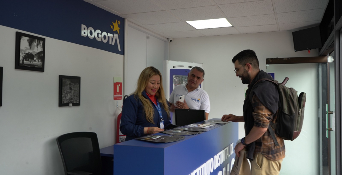 El IDT reabrió el Punto de Atención Turística - PIT en el Centro Internacional