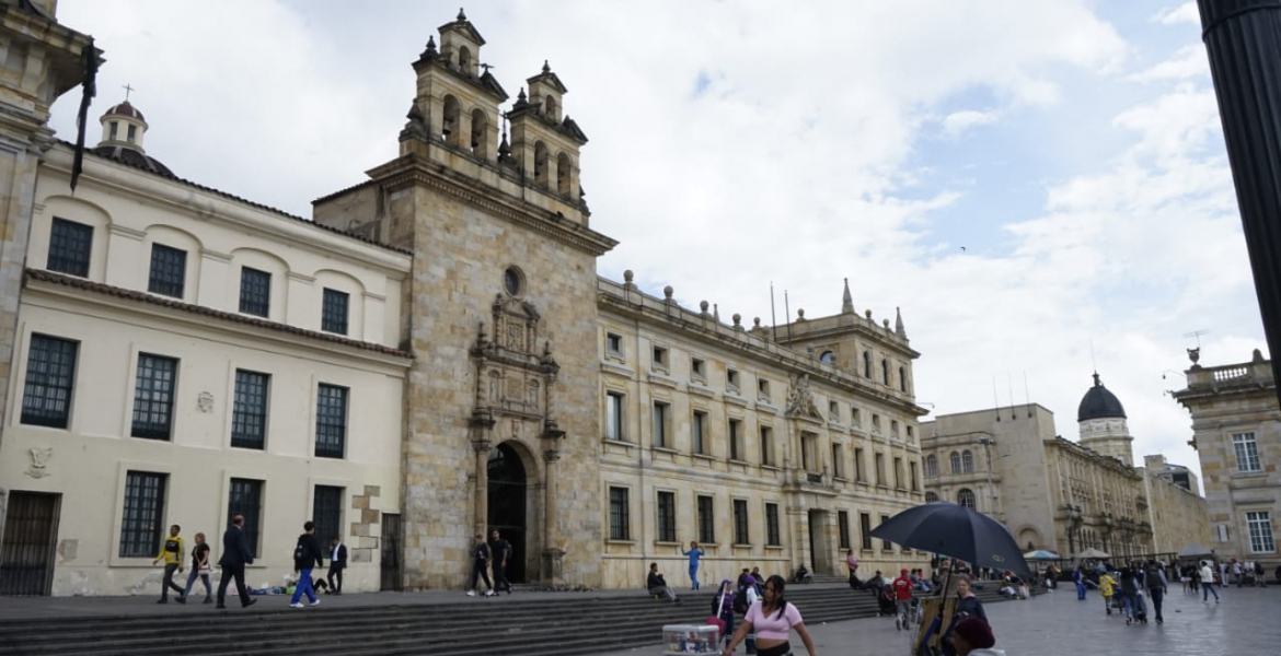 Explora la espiritualidad y cultura de Bogotá en Semana Santa: Recorridos gratuitos por sus iglesias más emblemáticas