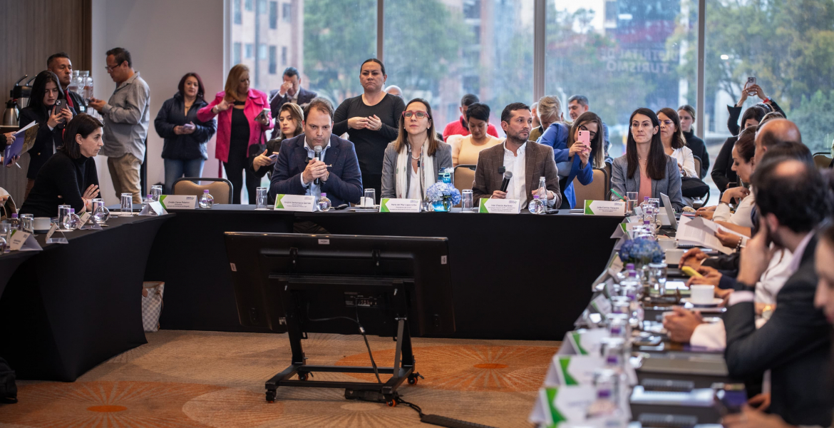Más de 60 líderes del sector turismo comprometidos para impulsar el sector y dinamizar la economía de Bogotá 