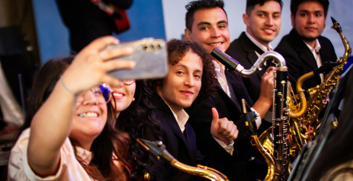 Así suena Bogotá: el libro Bogotá, tu casa debuta en la FILBo 2025 con un lanzamiento musical que celebra los sonidos del turismo en la ciudad