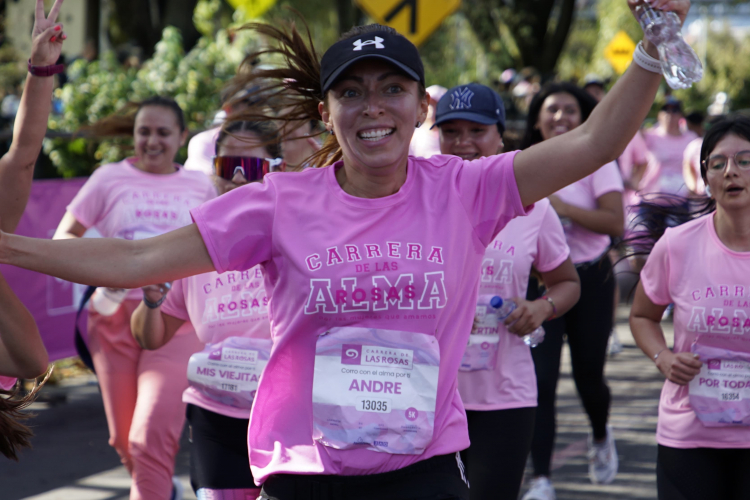 El Instituto Distrital de Turismo participó como aliado a la Carrera de las Rosas: Un mensaje de vida y esperanza