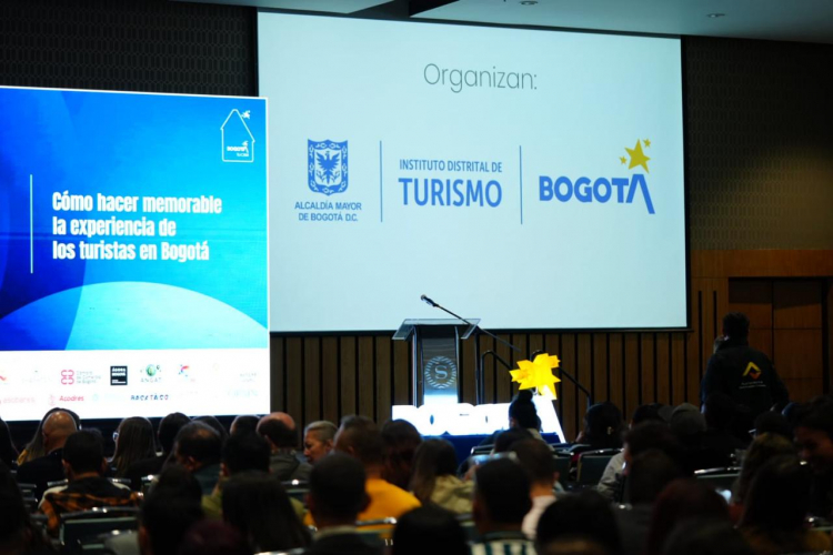 600 actores del turismo fortalecen capacidades para hacer del servicio al cliente una experiencia inolvidable