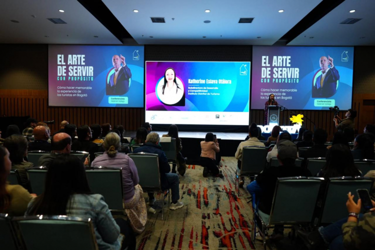 600 actores del turismo fortalecen capacidades para hacer del servicio al cliente una experiencia inolvidable