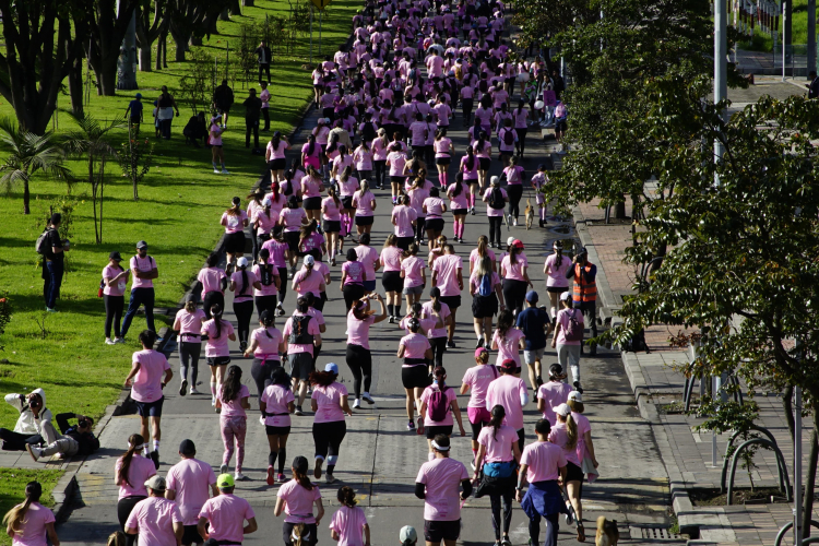 El Instituto Distrital de Turismo participó como aliado a la Carrera de las Rosas: Un mensaje de vida y esperanza
