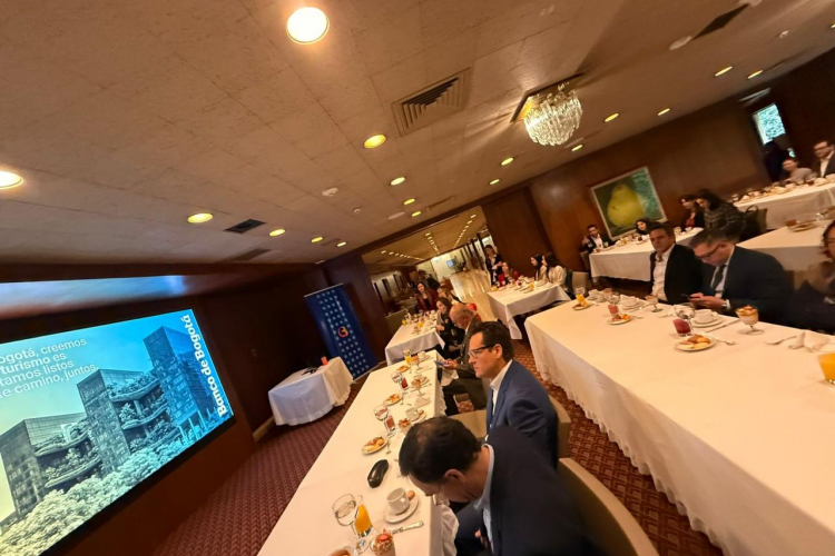 Bogotá avanza hacia un turismo más sostenible con el respaldo del Banco de Bogotá y Cotelco