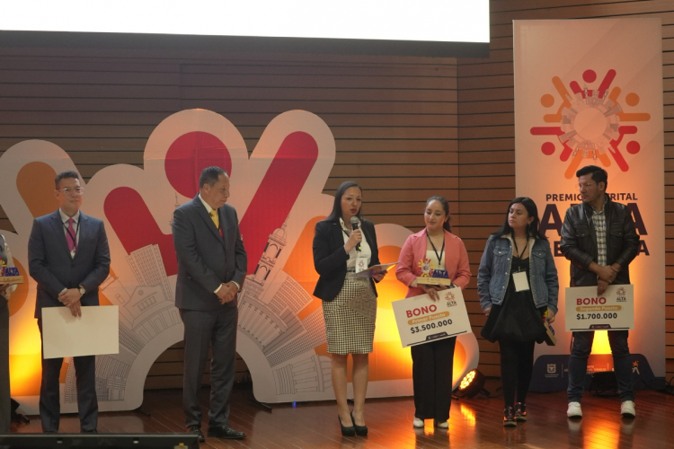 Turismo Bogotá recibe seis reconocimientos por su liderazgo en la gestión y compromiso con la excelencia