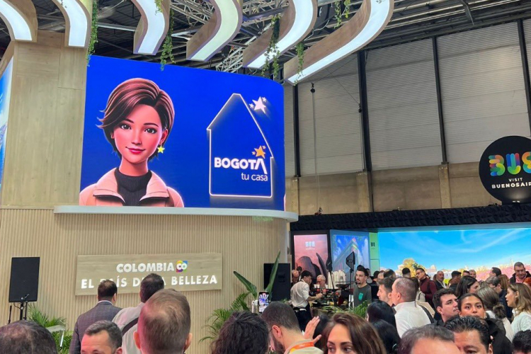 Candelaria primer ChatBot de IA generativa de Colombia enfocado en turismo se presentó en Madrid, España