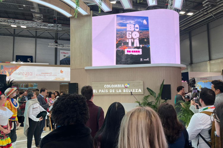 Bogotá busca conquistar a viajeros Iberoamericanos con lanzamiento de libro de experiencias turísticas en Madrid, España