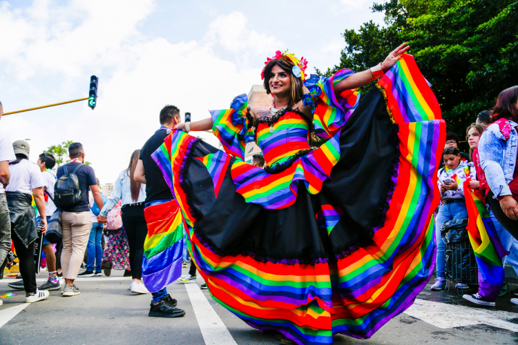 Bogotá se viste de colores para reconocer la diversidad con la gala ‘Bogotá es de Todes’