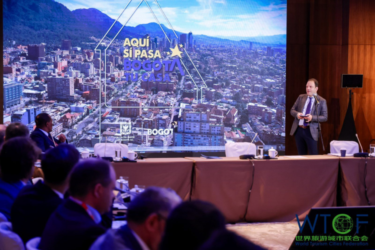 Bogotá fortalece su posicionamiento turístico global en la reunión del Consejo de la WTCF en Hong Kong