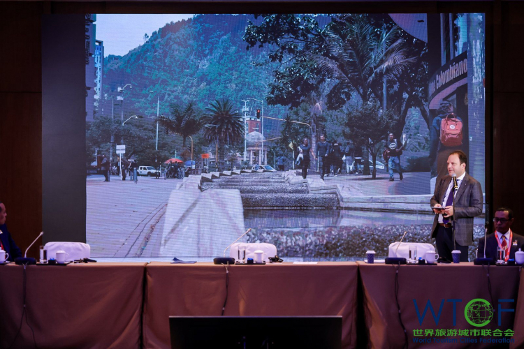Bogotá fortalece su posicionamiento turístico global en la reunión del Consejo de la WTCF en Hong Kong