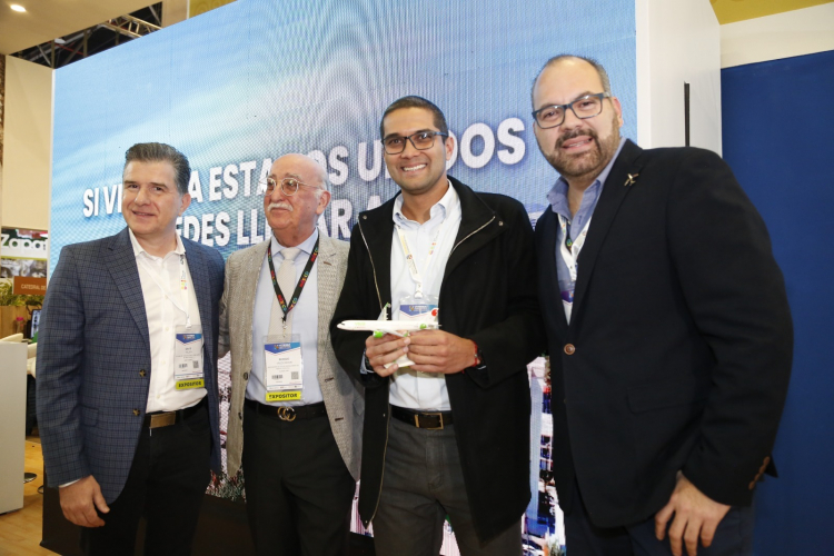 ANUNCIAN EN LA VITRINA TURÍSTICA ANATO 2023 LA NUEVA RUTA INTERNACIONAL DE VIVA AEROBUS BOGOTÁ – MONTERREY