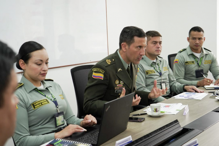 Bogotá tendrá más policías de turismo en pocas semanas.