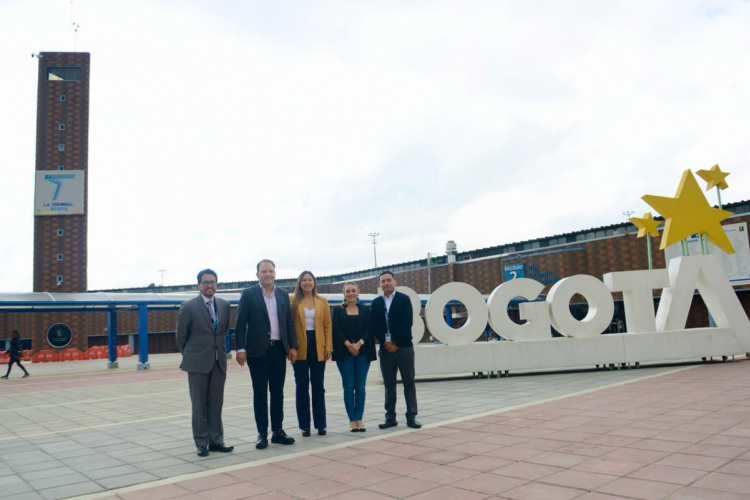 Entrenamiento a guías y posicionamiento de rutas multidestino en la Bogotá-Región, primeras decisiones de alianza IDT - Terminal