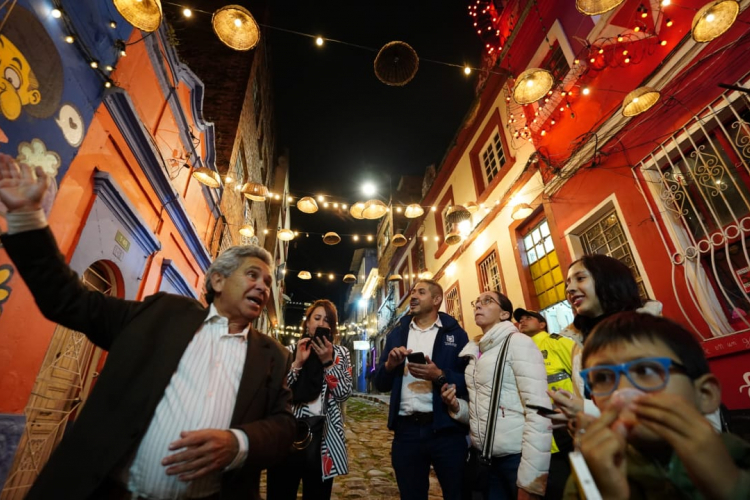 ¡Vive la Candelaria de Noche este 23 y 24 de febrero! Dos recorridos turísticos te cuentan su historia