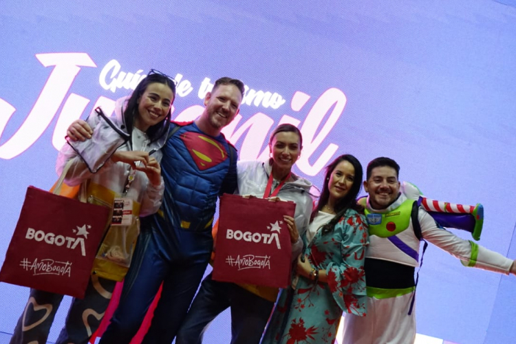 Descubre la vibrante Bogotá: Lanzamiento de la innovadora Guía Turística Juvenil