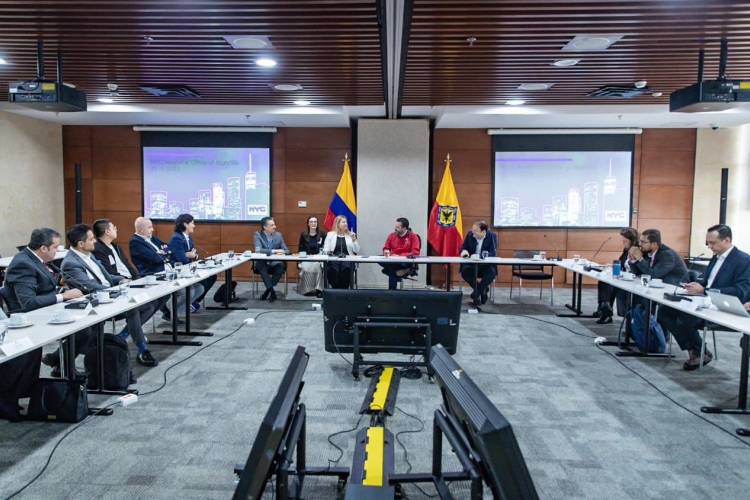Alcalde Carlos Fernando Galán se reunió con la alcaldesa nocturna de Nueva York: Así fue el encuentro
