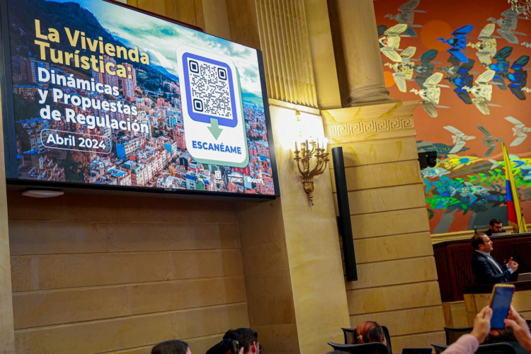Bogotá presenta propuestas para regular la vivienda turística en la propiedad horizontal