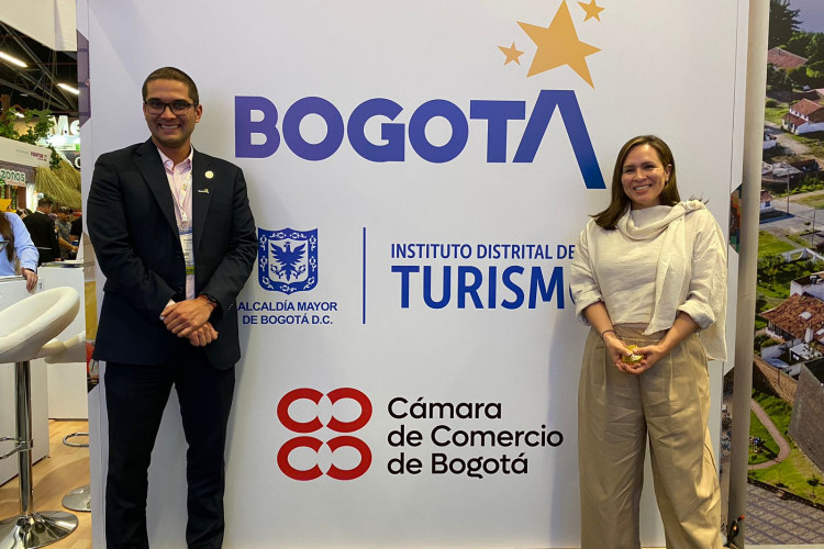TURISMO DE JALISCO Y VIVA AEROBUS, 